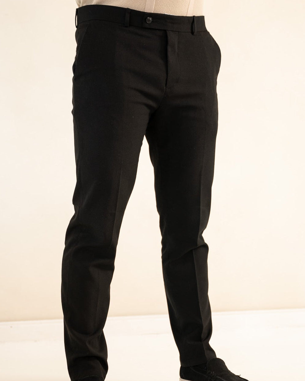 The Essential Trouser - black